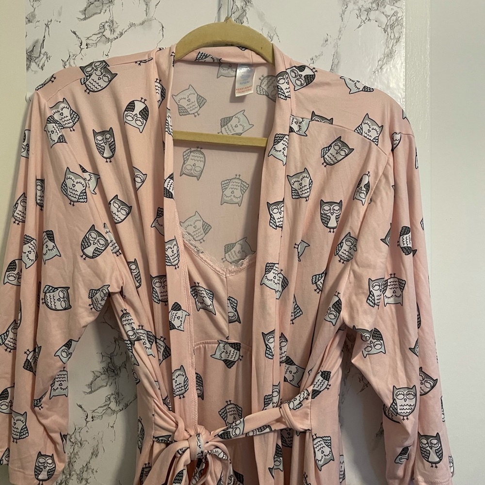 Matching Nightgown w/robe Super soft!